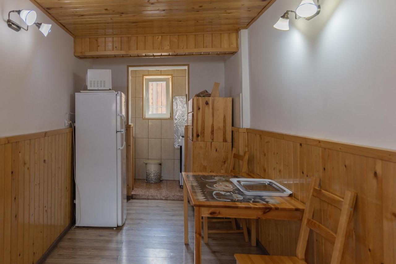 Pensiunea Montan Busteni Buşteni Exterior foto